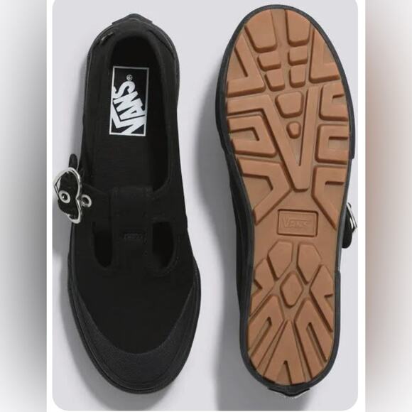 NEW VANS STYLE 93 SOLID Black Mary Jane Sneakers with Silver Heart Buckle SZ 5 - Picture 6 of 11